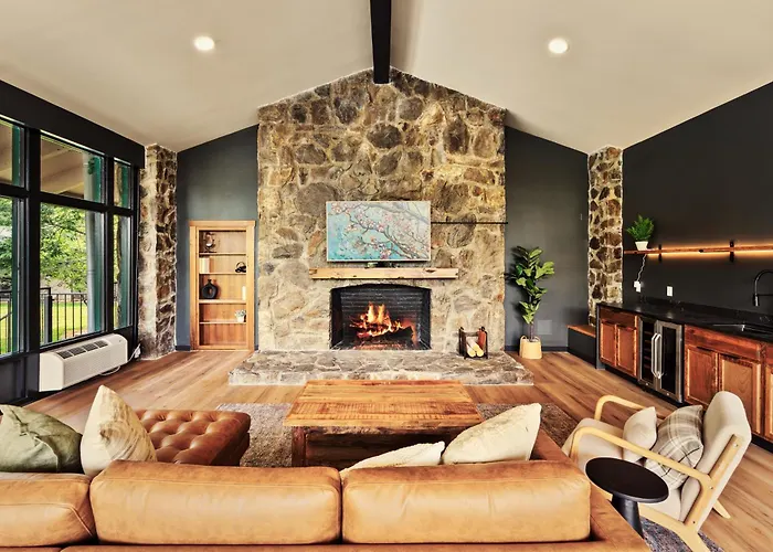 Cheap hotel: Tremont Lodge & Resort